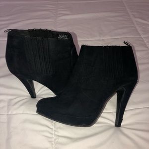 black booties